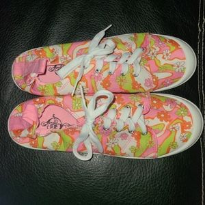 Womens canvas shoes